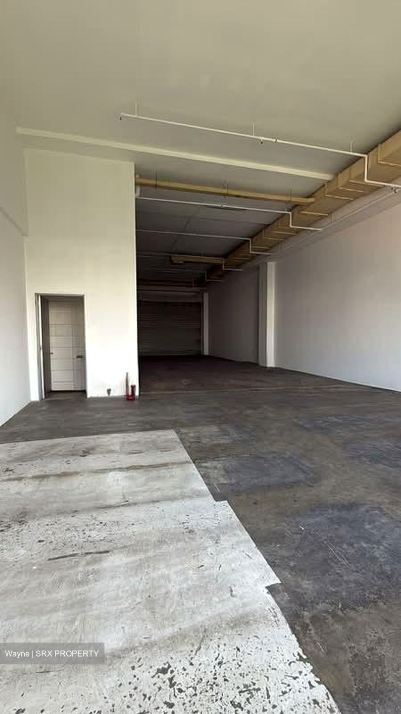 Enterprise One (D14), Factory #540809771